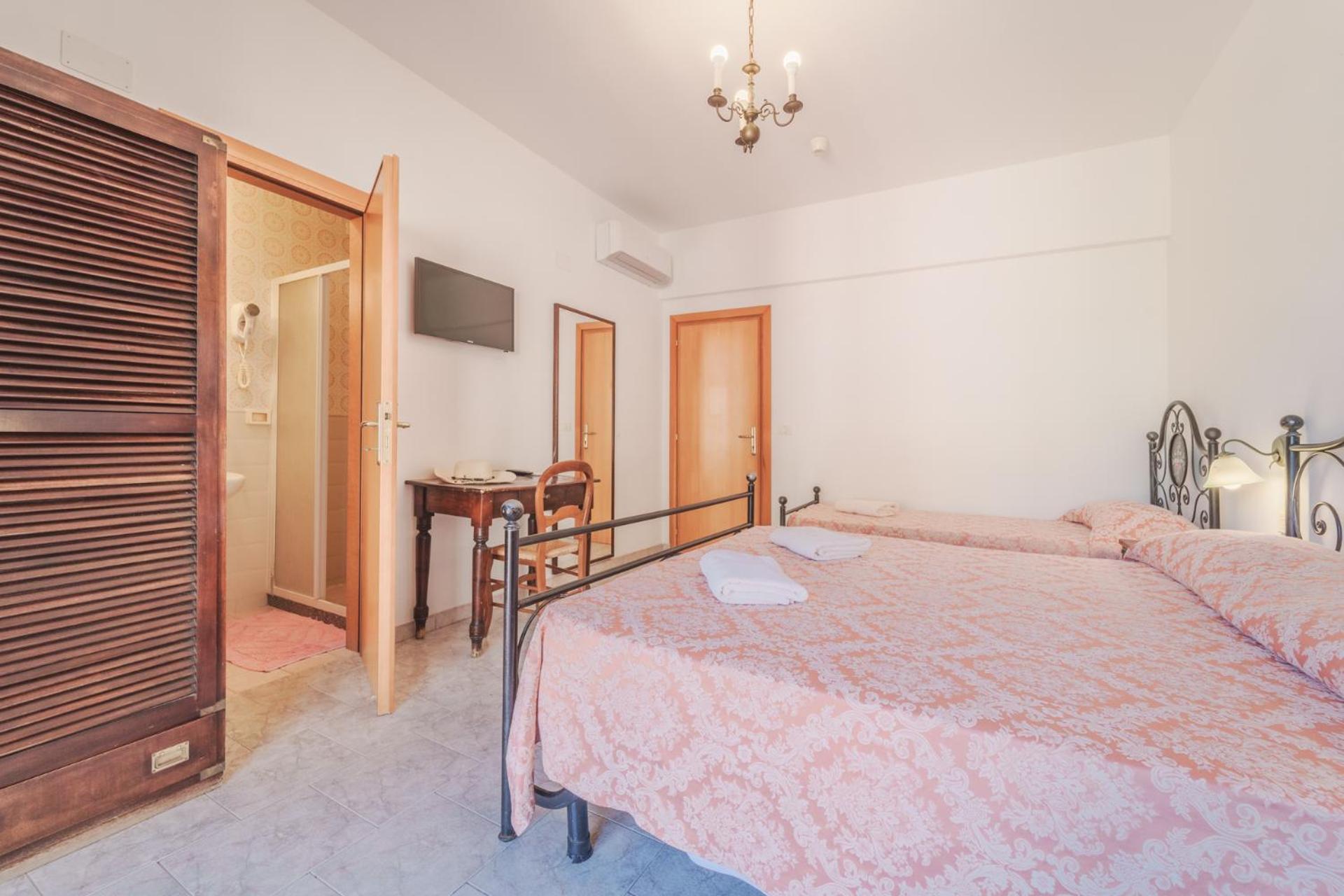 Hotel Lo Scirocco Фетовая Екстер'єр фото