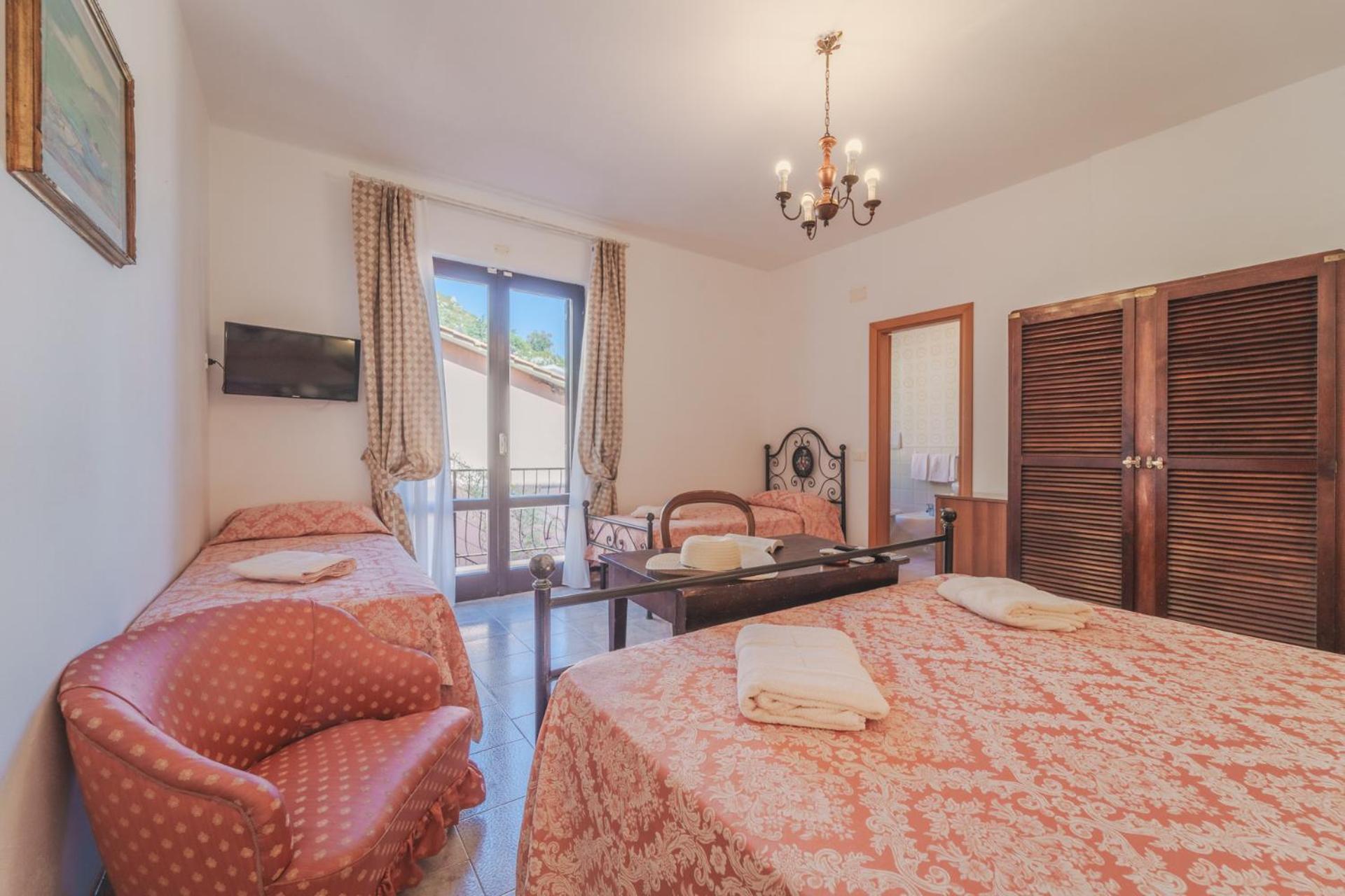 Hotel Lo Scirocco Фетовая Екстер'єр фото