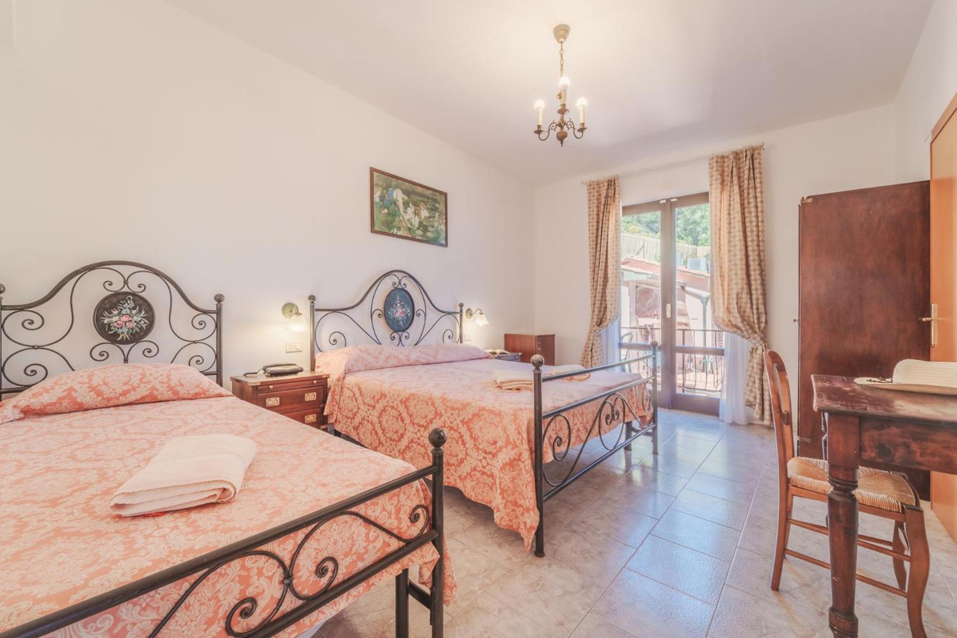 Hotel Lo Scirocco Фетовая Екстер'єр фото