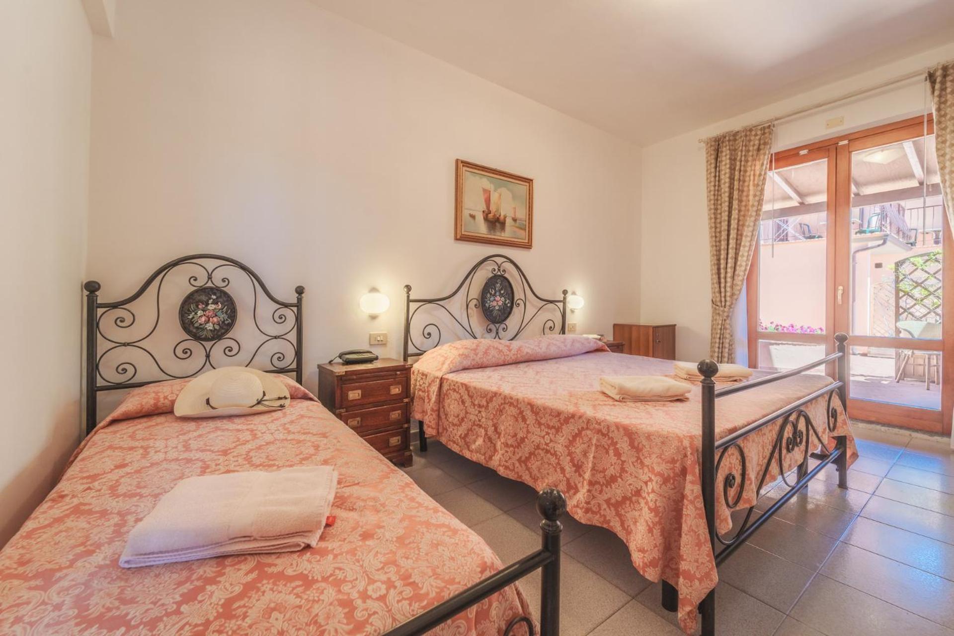 Hotel Lo Scirocco Фетовая Екстер'єр фото