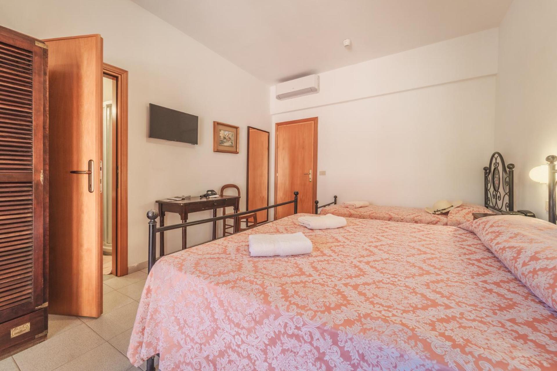 Hotel Lo Scirocco Фетовая Екстер'єр фото