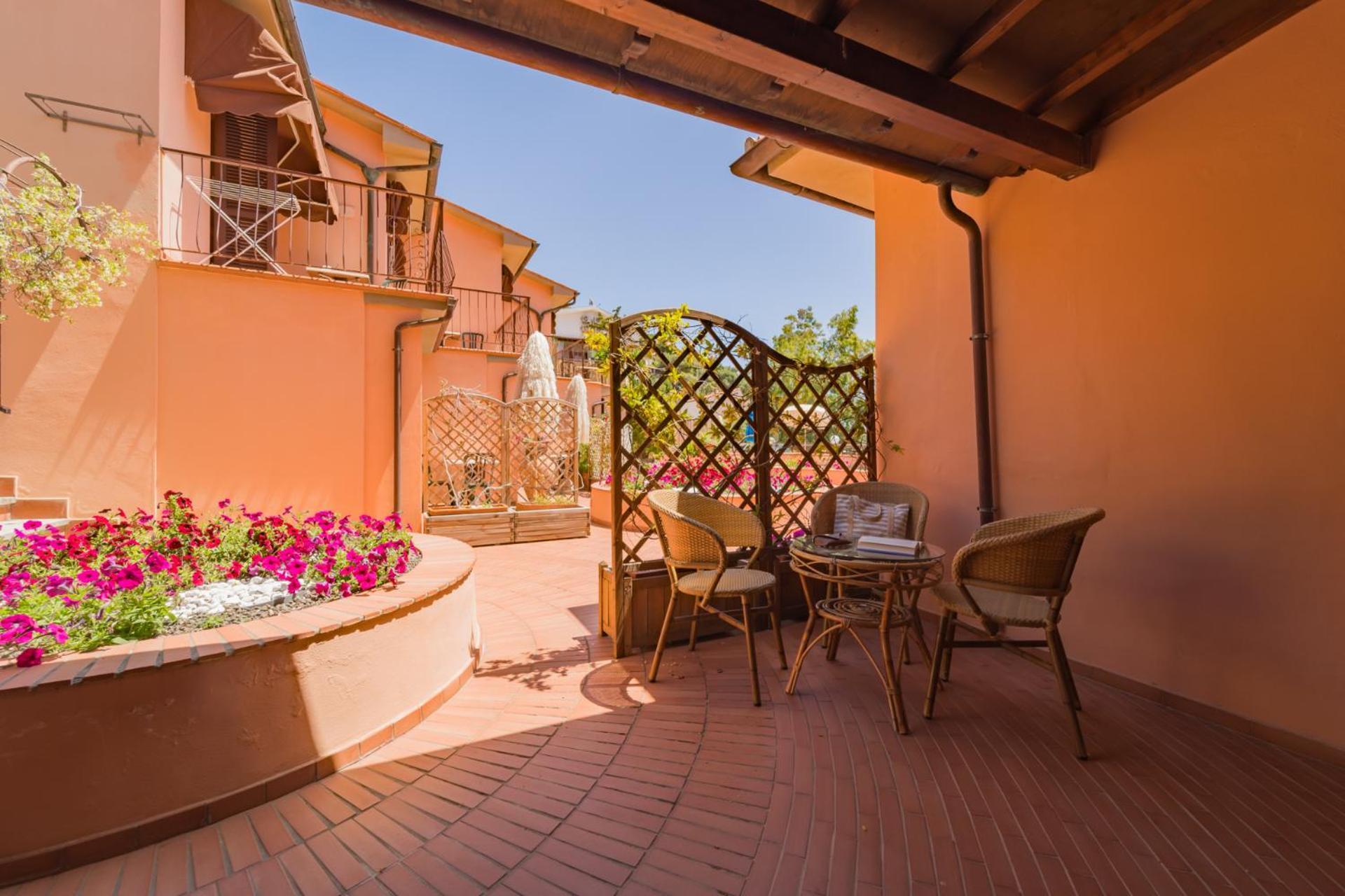 Hotel Lo Scirocco Фетовая Екстер'єр фото