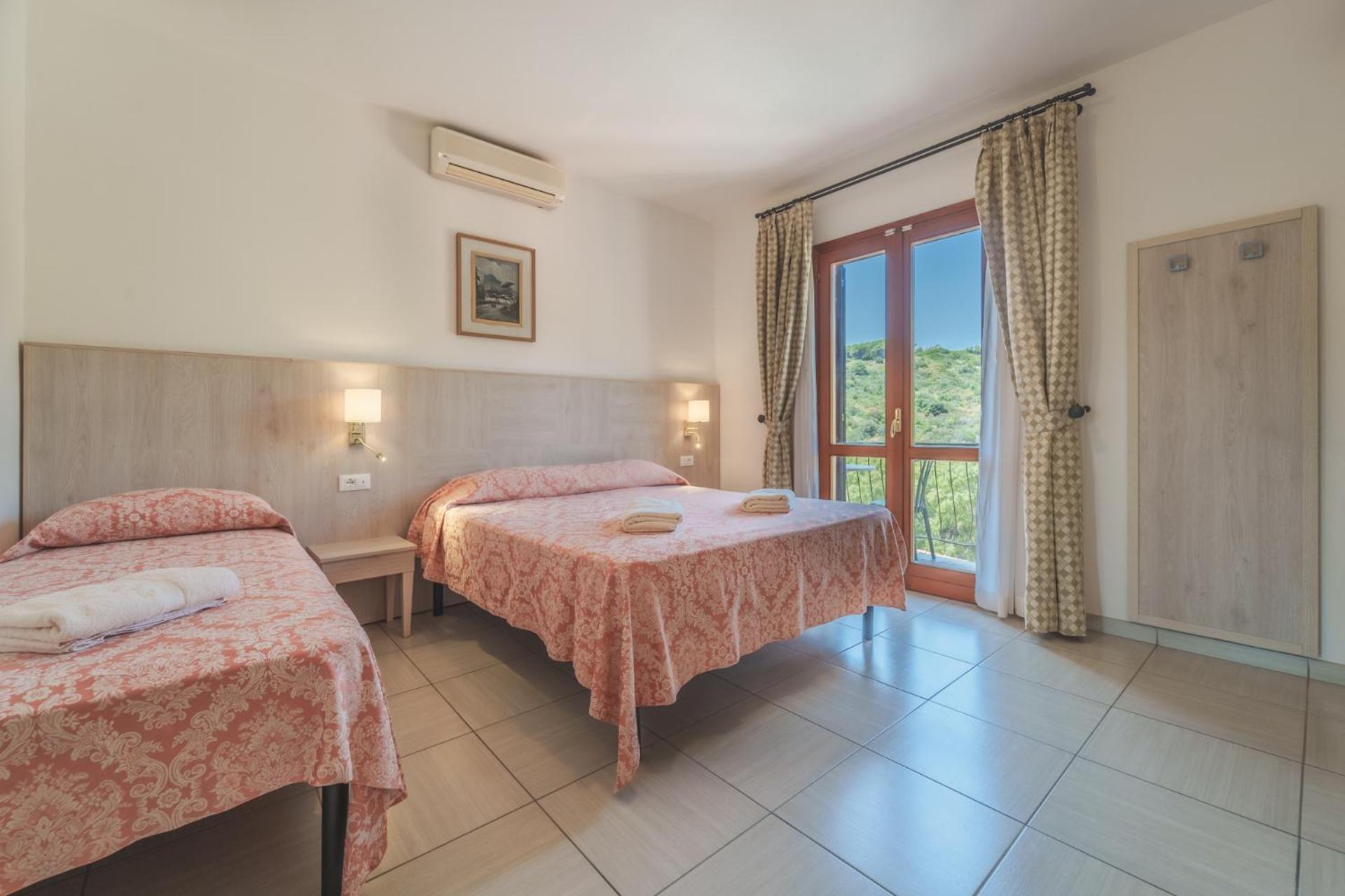 Hotel Lo Scirocco Фетовая Екстер'єр фото