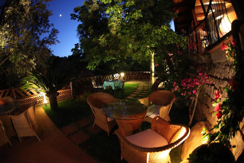 Hotel Lo Scirocco Фетовая Екстер'єр фото